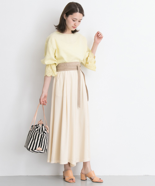 URBAN RESEARCH（アーバンリサーチ）の「UR Wゴムギャザーワイドパンツ（その他パンツ・レディース・オフホワイト/ベージュ/ブラウン系その他・FREE）」の16枚目の写真