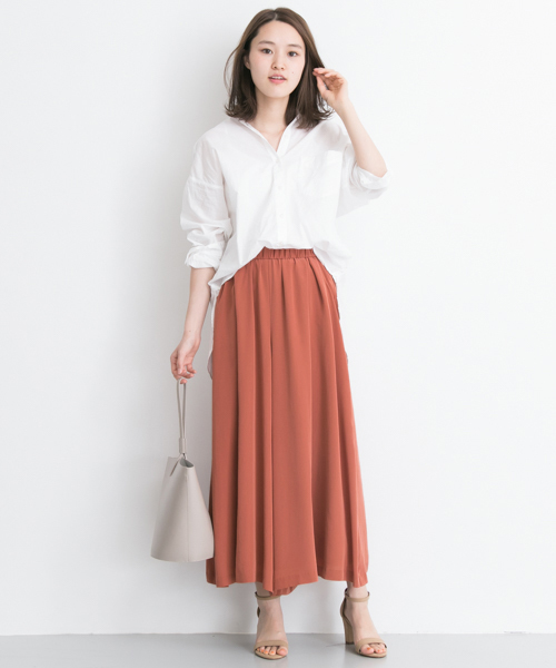 URBAN RESEARCH（アーバンリサーチ）の「UR Wゴムギャザーワイドパンツ（その他パンツ・レディース・オフホワイト/ベージュ/ブラウン系その他・FREE）」の17枚目の写真