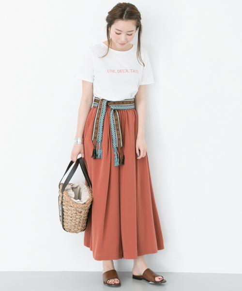 URBAN RESEARCH（アーバンリサーチ）の「UR Wゴムギャザーワイドパンツ（その他パンツ・レディース・オフホワイト/ベージュ/ブラウン系その他・FREE）」の19枚目の写真