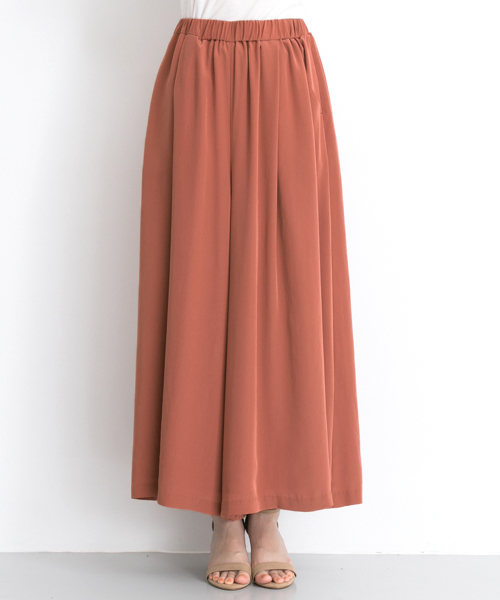 URBAN RESEARCH（アーバンリサーチ）の「UR Wゴムギャザーワイドパンツ（その他パンツ・レディース・オフホワイト/ベージュ/ブラウン系その他・FREE）」の9枚目の写真