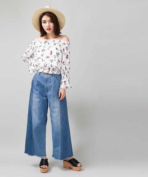 WEGO（ウィゴー）の「WEGO/キャンディースリーブシャーリングオフショルブラウス（シャツ/ブラウス・レディース・ホワイト/レッド/ライトインディゴブルー/その他1/その他2/その他3/その他4/イエロー系その他2/ブラック系その他2/その他5/ブラック/その他6/インディゴブルー・MEDIUM/LARGE）」の21枚目の写真