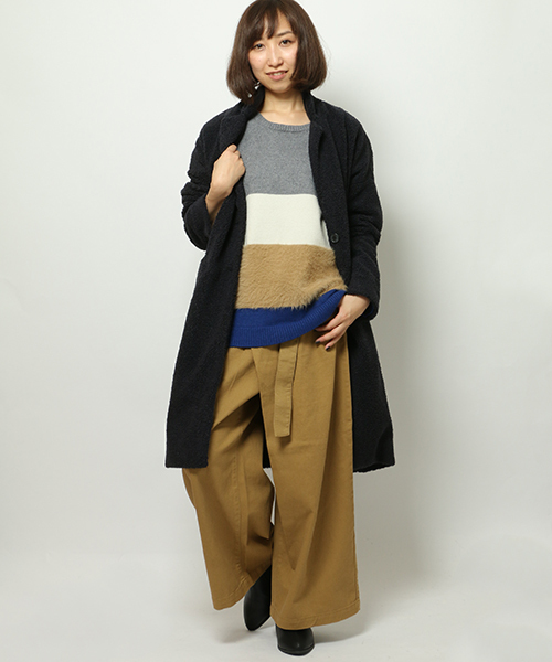 LBC（エルビーシー）の「スタンドカラーボアコート                  （その他アウター・レディース・オフホワイト/ネイビー/ブラウン・LARGE/MEDIUM）」の3枚目の写真