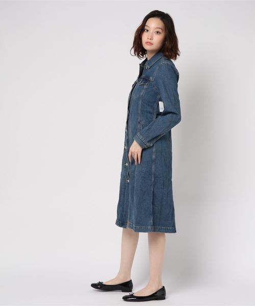 GAP（ギャップ）の「アイコン デニム ダスタージャケット　--（シャツワンピース・レディース・ホワイト系その他5/ブルー系その他・XS/S/L/XXS/M）」の3枚目の写真