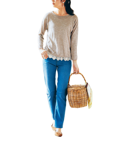 IEDIT(イディット)の「リブ イン コンフォート オールマイティーに合わせやすい ゆるストレートのすっきりデニムパンツ(デニムパンツ・レディース・ライトブルー/ブルー/インディゴブルー・1/9/10/13/3/6/12/11/2/4/7/8)」の5枚目の写真