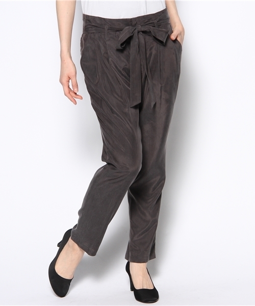 Tiara（ティアラ）の「サルエルパンツ（その他パンツ・レディース・グレー/カーキ・2）」の2枚目の写真