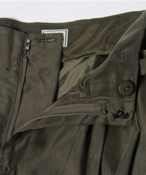 Tiara（ティアラ）の「サルエルパンツ（その他パンツ・レディース・グレー/カーキ・2）」の6枚目の写真