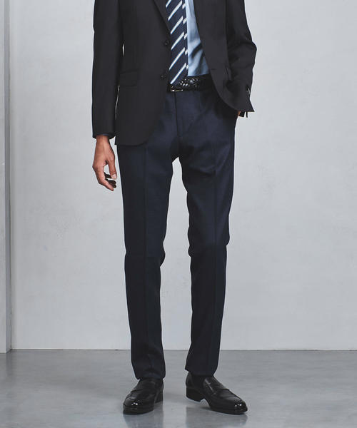 UNITED ARROWS（ユナイテッドアローズ）の「UADT サキソニー ノープリーツ テーパードパンツ（スラックス・メンズ・ネイビー/グレー・52/54/46/44/50/42/48）」の1枚目の写真