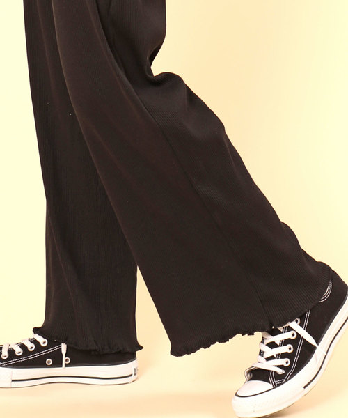 classicalelf(クラシカルエルフ)の「裾メロウ加工のリブパンツ(その他パンツ・レディース・ブラック/ベージュ・MEDIUM/LARGE/X-LARGE/XX-LARGE)」の2枚目の写真
