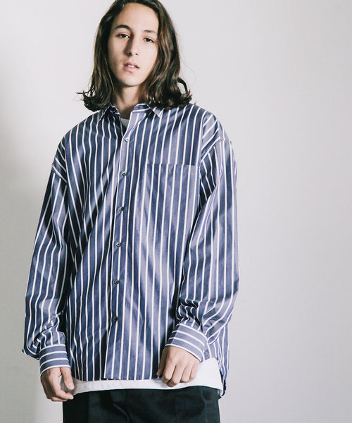 THE TWENTYSEVEN(ザ トゥエンティーセブン)の「【The TWENTYSEVEN】CTN STRIPE BIG SHIRTS L/S:コットン ストライプ ビッグ 長袖 シャツ(シャツ/ブラウス・メンズ・ベージュ/ネイビー・44/46/48)」の2枚目の写真