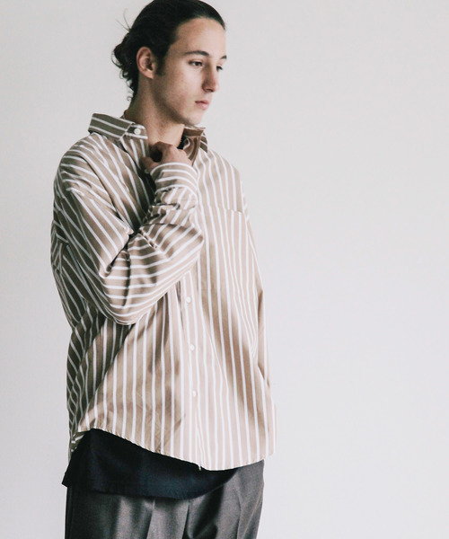 THE TWENTYSEVEN(ザ トゥエンティーセブン)の「【The TWENTYSEVEN】CTN STRIPE BIG SHIRTS L/S:コットン ストライプ ビッグ 長袖 シャツ(シャツ/ブラウス・メンズ・ベージュ/ネイビー・44/46/48)」の4枚目の写真