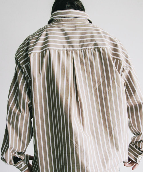 THE TWENTYSEVEN(ザ トゥエンティーセブン)の「【The TWENTYSEVEN】CTN STRIPE BIG SHIRTS L/S:コットン ストライプ ビッグ 長袖 シャツ(シャツ/ブラウス・メンズ・ベージュ/ネイビー・44/46/48)」の22枚目の写真