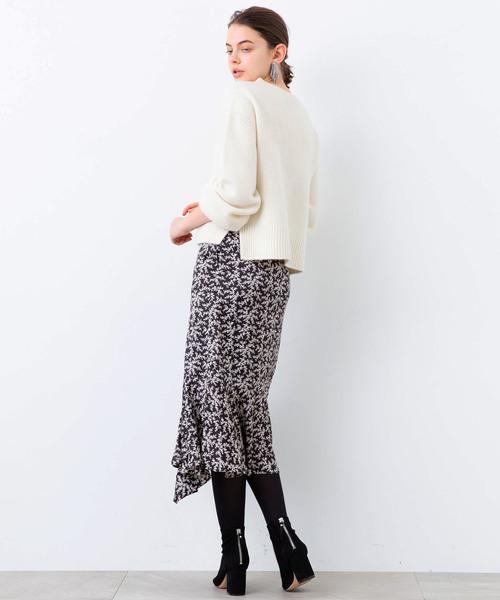 STUDIOUS（ステュディオス）の「【STUDIOUS】カシミヤ混 ボリュームスリーブニット（ニット/セーター・レディース・ホワイト/ブラック/ベージュ・FREE）」の14枚目の写真