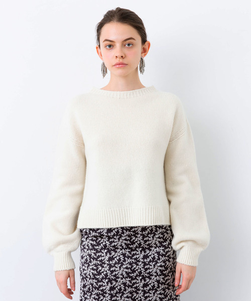 STUDIOUS（ステュディオス）の「【STUDIOUS】カシミヤ混 ボリュームスリーブニット（ニット/セーター・レディース・ホワイト/ブラック/ベージュ・FREE）」の16枚目の写真