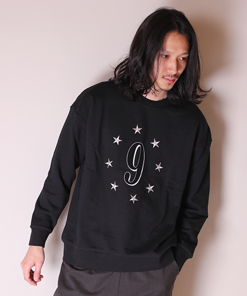 Lui's(ルイス)の「Lui's ナンバリングプルオーバースウェット(ドルマンスリーブ)(スウェット・メンズ・グレー/ネイビー/ブラック・FREE)」の4枚目の写真