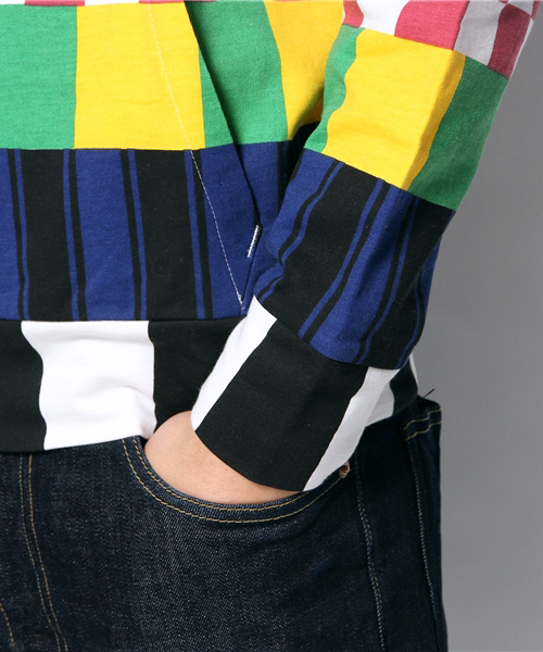R.NEWBOLD（アールニューボールド）の「CLUB STRIPE PARKA/145507（パーカー・メンズ・マルチ・LARGE/X-LARGE/SMALL/MEDIUM）」の7枚目の写真