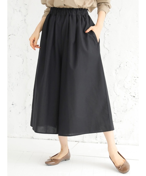 earth music&ecology（アースミュージックアンドエコロジー）の「アキイロカラータックギャザースカーチョ（その他パンツ・レディース・ブラック/ブラウン/レッド/グリーン/マスタード/モカ・FREE）」の2枚目の写真