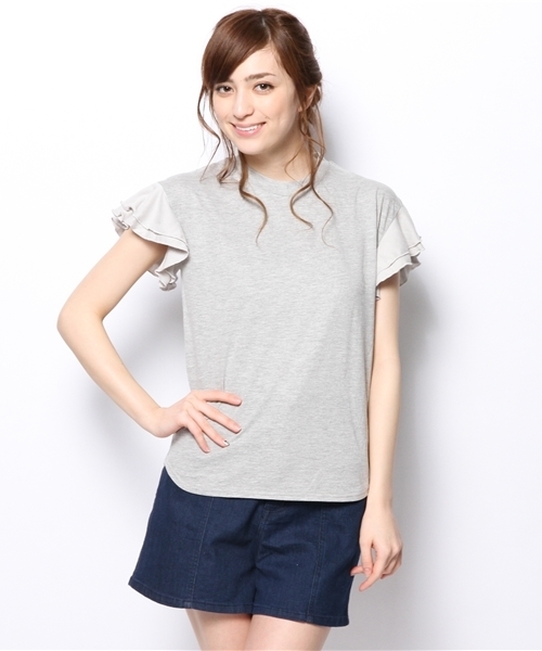 mystic(ミスティック)の「ハイネック袖フリルティー(Tシャツ/カットソー・レディース・オフホワイト/ベージュ/グレー/ブラック・フリ-)」の3枚目の写真