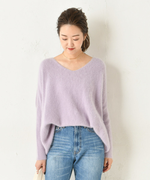 DouDou(ドゥドゥ)の「フェレット切替Vプルオーバー(ニット/セーター・レディース・ベージュ/サックスブルー/モカ/ラベンダー/ダークブラウン/ピンク/ブルー系その他/イエロー・FREE)」の7枚目の写真