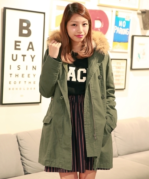 Heather(ヘザー)の「ボアライナーツキモッズコート 547372(モッズコート・レディース・カーキ/ネイビー・SMALL/MEDIUM)」の19枚目の写真