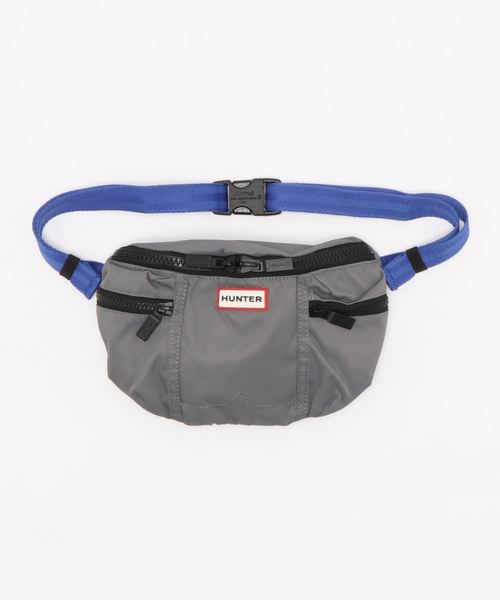 HUNTER（ハンター）の「ORIGINAL NYLON BUMBAG（ボディバッグ/ウエストポーチ・レディース・ブルー/ピンク/グレー/ブラック/グリーン/レッド・FREE）」の3枚目の写真