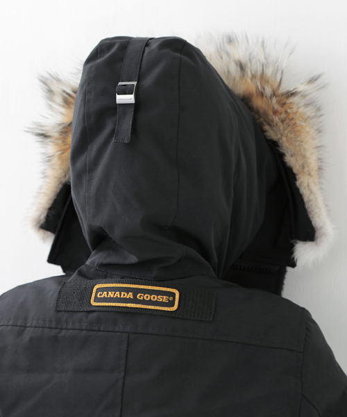 Ray BEAMS(レイビームス)の「CANADA GOOSE / "Jasper"(ダウンジャケット/コート・レディース・ブラック/ブラウン系その他/ネイビー・X-SMALL/XX-SMALL)」の21枚目の写真