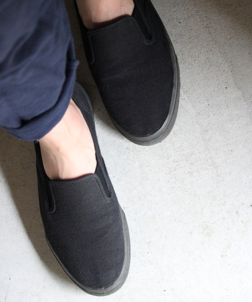 ASAHI SHOES（アサヒシューズ）の「アサヒ スリッポン スニーカー(アサヒ501)（スニーカー・レディース・グレー/ネイビー/ホワイト/ブラック・26.5cm/25.5cm/24.5cm/27.0cm/24.0cm/22.5cm/28.5cm/23.0cm/25.0cm/27.5cm/23.5cm/26.0cm/22.0cm/21.0cm/21.5cm/30.0cm）」の17枚目の写真