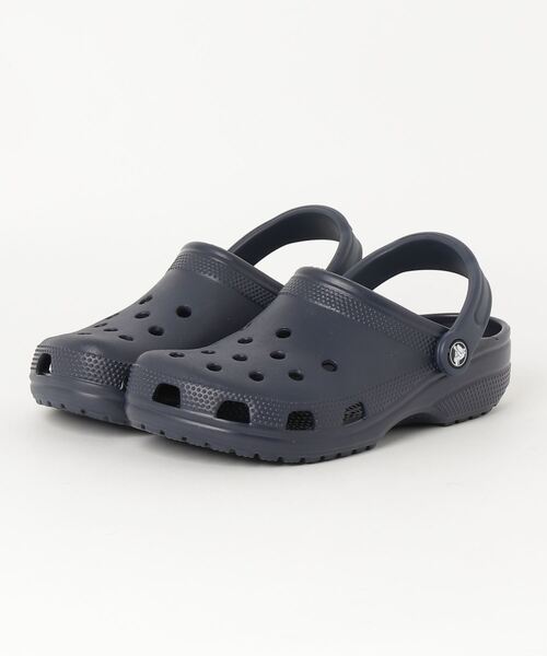 crocs(クロックス)の「CROCS/クロックス メンズ レディース サンダル CLASSIC クラシック 10001-001(サンダル・レディース・ブラック/ネイビー/ホワイト・23.0cm/24.0cm/25.0cm/26.0cm/27.0cm/28.0cm/22.0cm)」の3枚目の写真