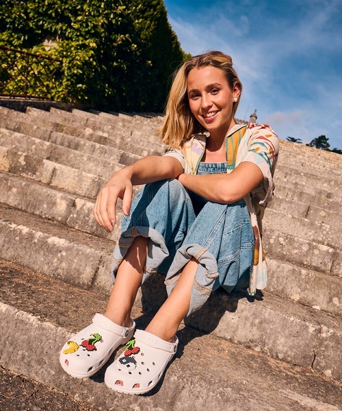 crocs(クロックス)の「CROCS/クロックス メンズ レディース サンダル CLASSIC クラシック 10001-001(サンダル・レディース・ブラック/ネイビー/ホワイト・23.0cm/24.0cm/25.0cm/26.0cm/27.0cm/28.0cm/22.0cm)」の11枚目の写真