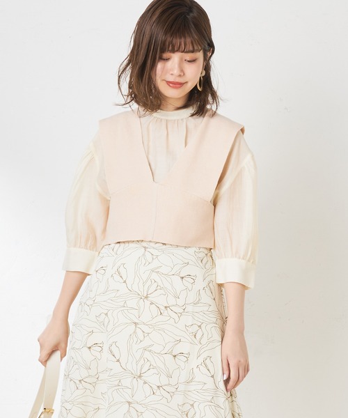 natural couture（ナチュラルクチュール）の「シアーシャツ+ニットビスチェセット（シャツ/ブラウス・レディース・ブラック/ベージュ/アイボリー・FREE）」の5枚目の写真