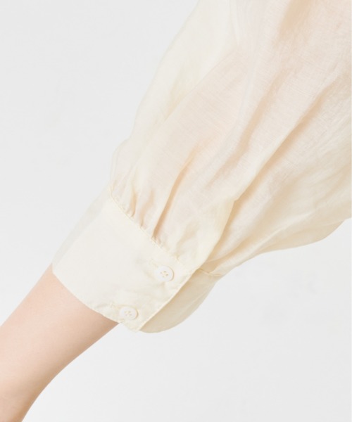 natural couture（ナチュラルクチュール）の「シアーシャツ+ニットビスチェセット（シャツ/ブラウス・レディース・ブラック/ベージュ/アイボリー・FREE）」の22枚目の写真