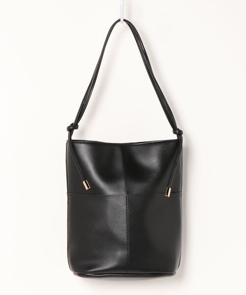 coca（coca）（コカ）の「シンプルフロントポケットバッグ（ショルダーバッグ・レディース・ベージュ/ブラック・ONE SIZE）」の6枚目の写真