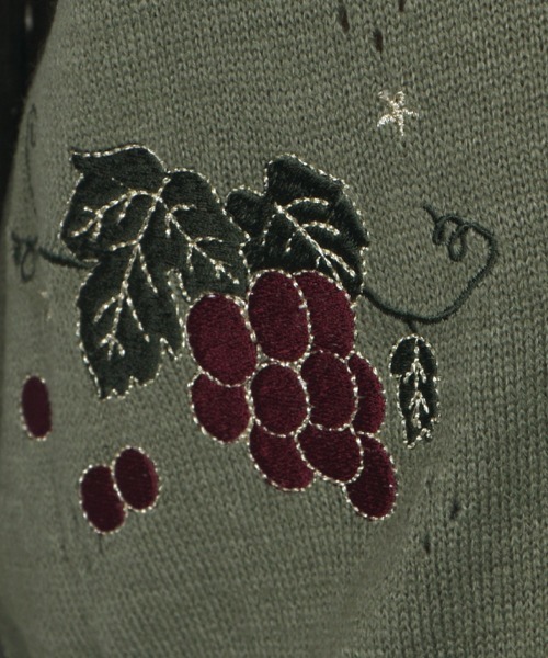 axes femme（アクシーズファム）の「葡萄刺繍ニットカーデ（カーディガン/ボレロ・レディース・ワイン/グリーン/ブラック・MEDIUM）」の12枚目の写真