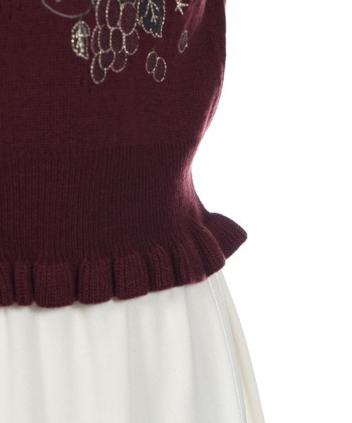 axes femme（アクシーズファム）の「葡萄刺繍ニットカーデ（カーディガン/ボレロ・レディース・ワイン/グリーン/ブラック・MEDIUM）」の10枚目の写真