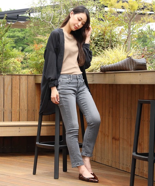 SOMETHING（サムシング）の「【SOMETHING】テーパーストレートパンツ（デニムパンツ・レディース・グレー・26inch/27inch/28inch/29inch/30inch）」の9枚目の写真