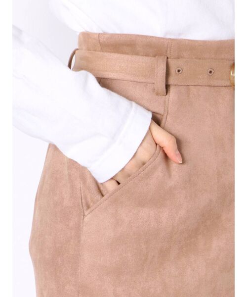 RESEXXY（リゼクシー）の「細ベルトデザインペンシルスカート（スカート・レディース・ベージュ/ブラウン/ピンク・FREE）」の17枚目の写真