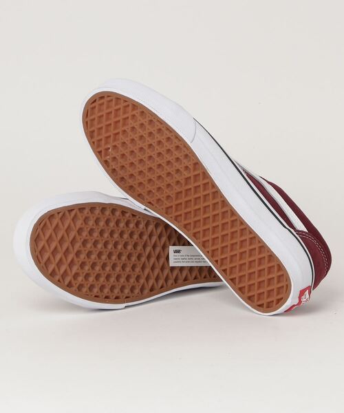 VANS（バンズ）の「VANS/オールドスクール　VNOA38G OLD SKOOL（スニーカー・メンズ・バーガンディー/ベージュ・27.5cm/28.0cm/23.5cm/24.0cm/27.0cm/26.5cm）」の3枚目の写真
