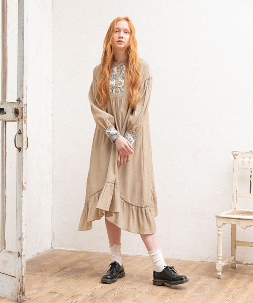 idem（イデム）の「country  waffle onepiece/カントリーワッフルワンピース（ワンピース・レディース・ブラック/ベージュ・FREE）」の9枚目の写真