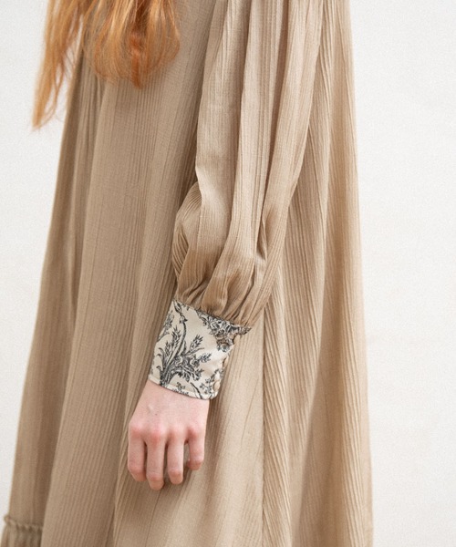 idem（イデム）の「country  waffle onepiece/カントリーワッフルワンピース（ワンピース・レディース・ブラック/ベージュ・FREE）」の4枚目の写真