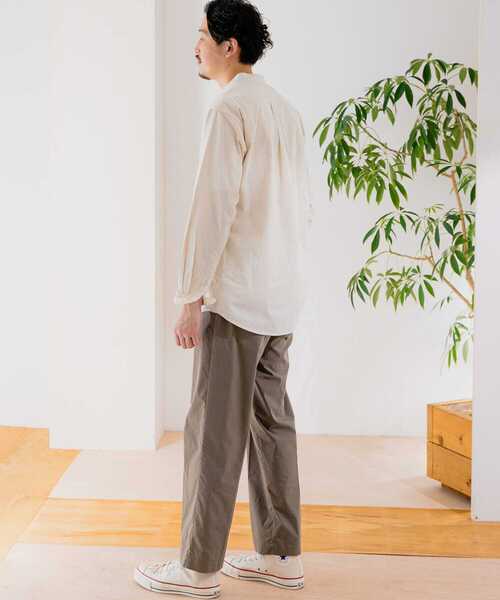 URBAN RESEARCH DOORS(アーバンリサーチドアーズ)の「ライトオックスバンドカラーシャツ(シャツ/ブラウス・メンズ・ホワイト系その他/ブルー系その他/パープル系その他/ロイヤルブルー・40/38)」の17枚目の写真