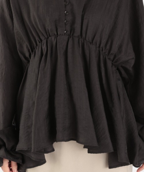 LOWRYS FARM（ローリーズファーム）の「２ＷＡＹソデフリルブラウスＬＳ　932278（シャツ/ブラウス・レディース・アイボリー/ブラック/グリーン・FREE）」の10枚目の写真