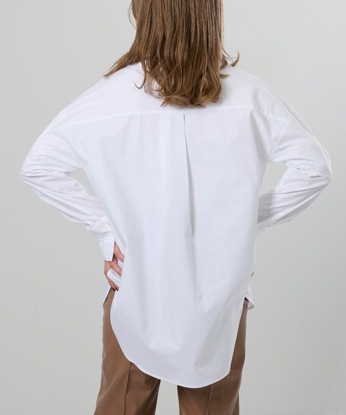 M nort（エムノート）の「【わたなべ麻衣プロデュース】コットン100/レイヤードフラップシャツブラウス（シャツ/ブラウス・レディース・ホワイト/カーキ・FREE）」の4枚目の写真