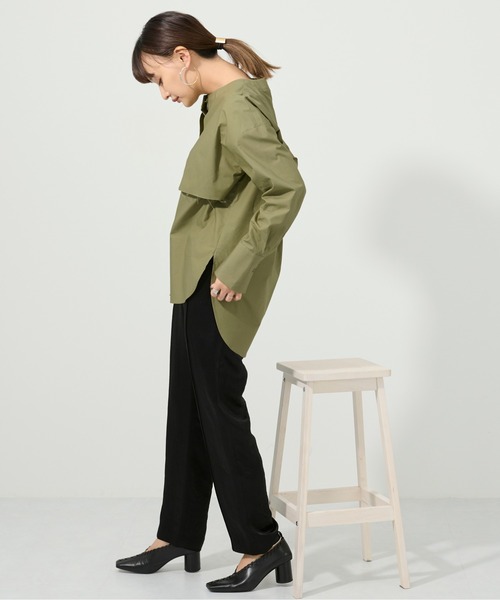 M nort（エムノート）の「【わたなべ麻衣プロデュース】コットン100/レイヤードフラップシャツブラウス（シャツ/ブラウス・レディース・ホワイト/カーキ・FREE）」の21枚目の写真