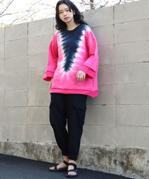 CAL O LINE（キャルオーライン）の「CAL O LINE/キャルオーライン TIE DYE CUT-OFF SWEAT タイダイ柄 スウェット トレーナー（スウェット・メンズ・ネイビー/グリーン・M/L/XL）」の5枚目の写真