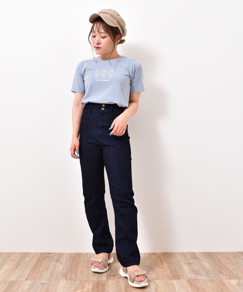 MAJESTIC LEGON（マジェスティックレゴン）の「カフェタイムＴｅｅ（Tシャツ/カットソー・レディース・ホワイト系その他2/ブルー/アイボリー・MEDIUM/SMALL）」の6枚目の写真