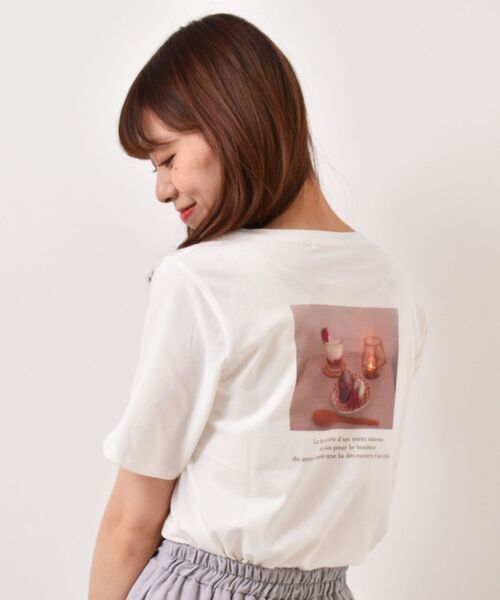 MAJESTIC LEGON（マジェスティックレゴン）の「カフェタイムＴｅｅ（Tシャツ/カットソー・レディース・ホワイト系その他2/ブルー/アイボリー・MEDIUM/SMALL）」の14枚目の写真