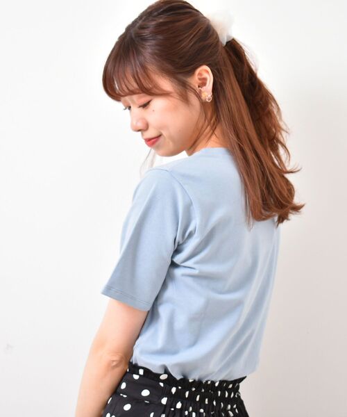 MAJESTIC LEGON（マジェスティックレゴン）の「カフェタイムＴｅｅ（Tシャツ/カットソー・レディース・ホワイト系その他2/ブルー/アイボリー・MEDIUM/SMALL）」の17枚目の写真