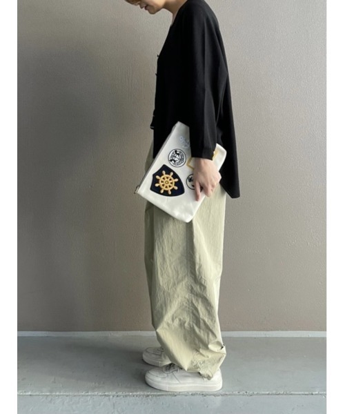 BEARDSLEY(ビアズリー)の「ワッペンポーチ(ポーチ・レディース・インディゴブルー/アイボリー・FREE)」の7枚目の写真