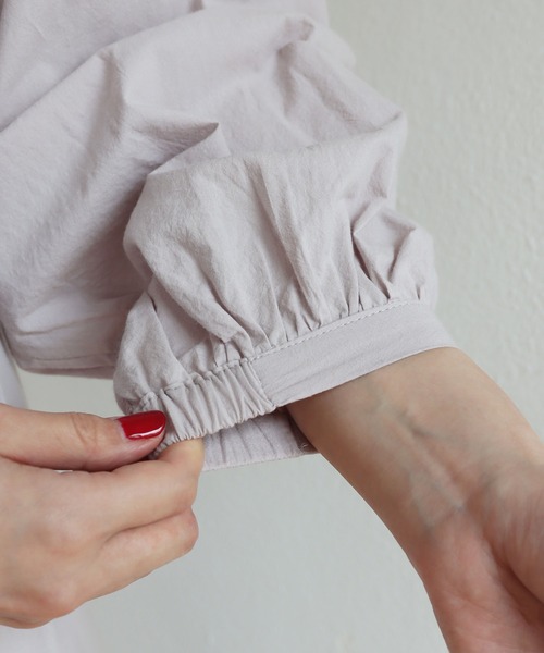 andme（アンドミー）の「コットンボリューム長袖シャツワンピース（ワンピース・レディース・オフホワイト/チャコールグレー/グレー系その他・M）」の8枚目の写真