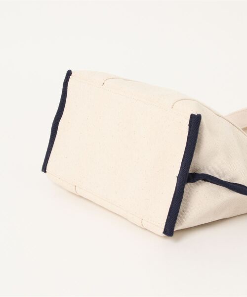 LIPSTAR（リップスター）の「≪CONVERSE／コンバース≫キャンバスパイピングトートバッグ（ハンドバッグ・レディース・カーキ/オフホワイト/ブラック・FREE）」の4枚目の写真