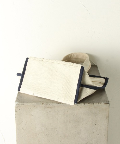 LIPSTAR（リップスター）の「≪CONVERSE／コンバース≫キャンバスパイピングトートバッグ（ハンドバッグ・レディース・カーキ/オフホワイト/ブラック・FREE）」の13枚目の写真